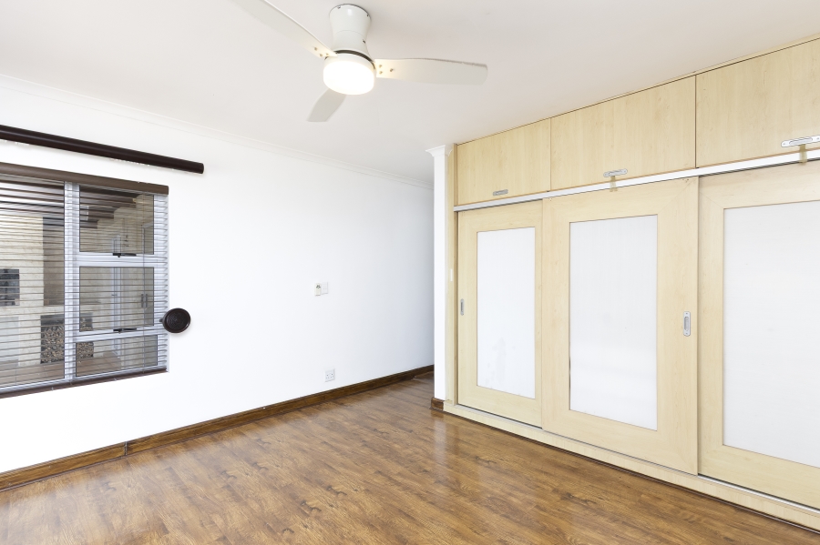 To Let 3 Bedroom Property for Rent in Fernwood Western Cape